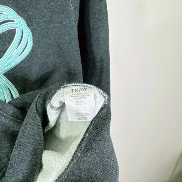 Aritzia Tna Womens Size Xsmall Pacific Logo Embroidered  Hoodie - Picture 11 of 15